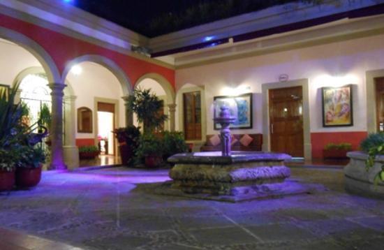 Gran Casa Sayula Galeria & Spa エクステリア 写真
